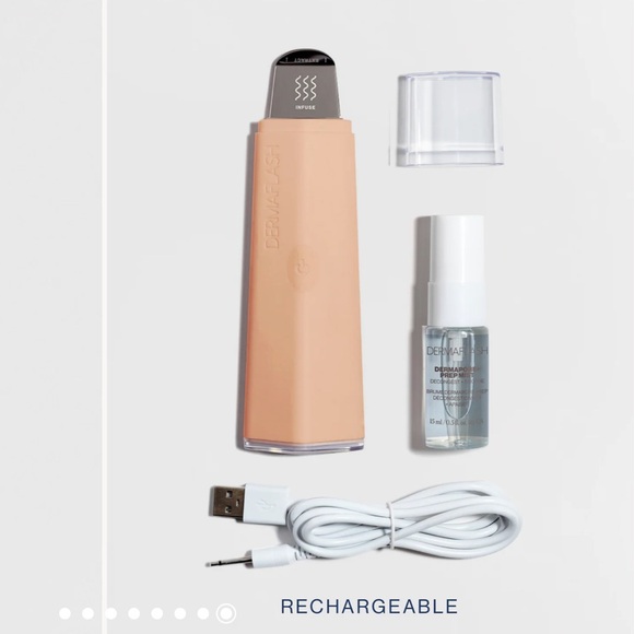DERMAFLASH Peach Facial Exfoliator Set